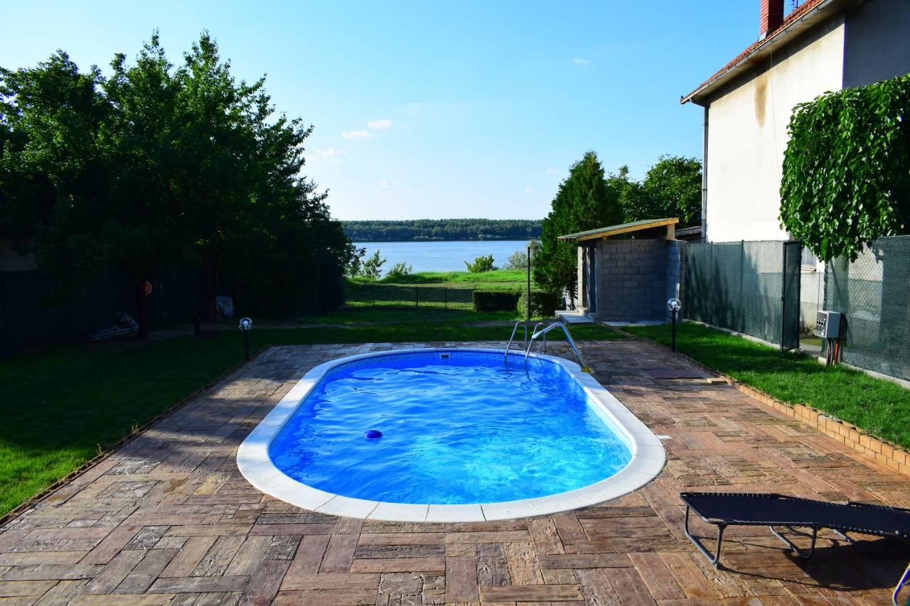 Vila Mila Riverside Apartments スメデレヴォ エクステリア 写真